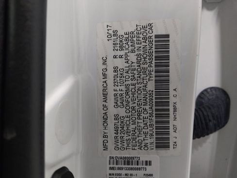 Used 2018 Acura TLX w/ Technology Package FWD image 33