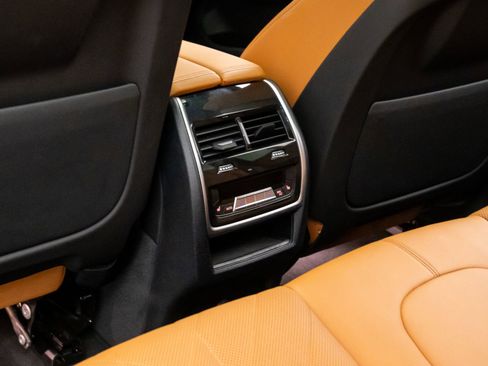 Used 2023 BMW X5 xDrive40i w/ Premium Package image 18