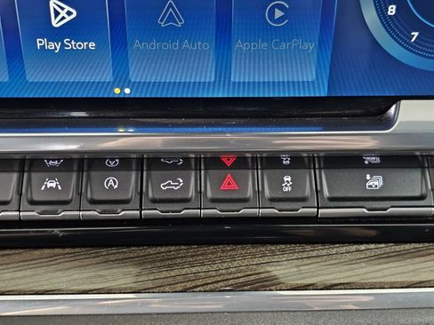 Certified 2023 Chevrolet Silverado 1500 LT AWD/4WD image 20