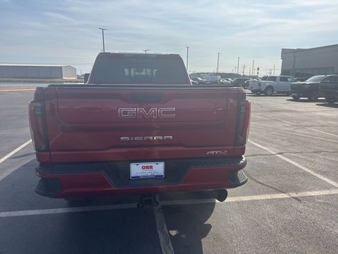 Used 2024 GMC Sierra 2500 AT4 w/ AT4 Premium Plus Package image 5