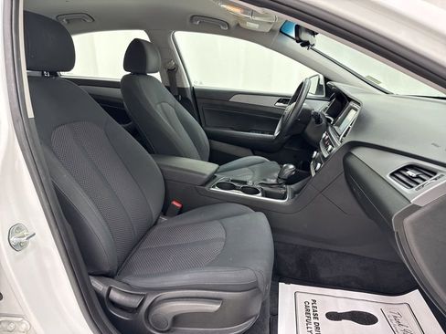 Used 2019 Hyundai Sonata SEL w/ Cargo Package image 8