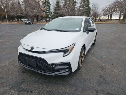 Used 2024 Toyota Corolla Sedan w/ SE Convenience Package image 2