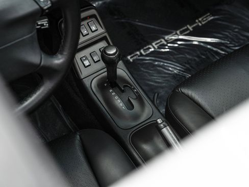 Used 1998 Porsche 911 GT3 RS image 32