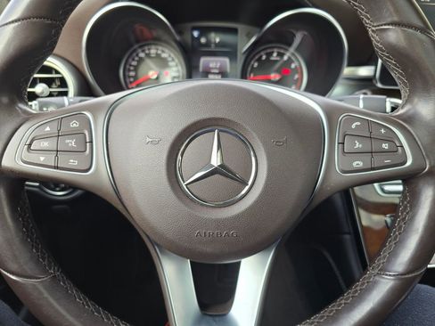 Used 2017 Mercedes-Benz GLC 300 4MATIC image 60