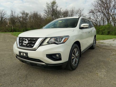 Used 2019 Nissan Pathfinder SL image 6