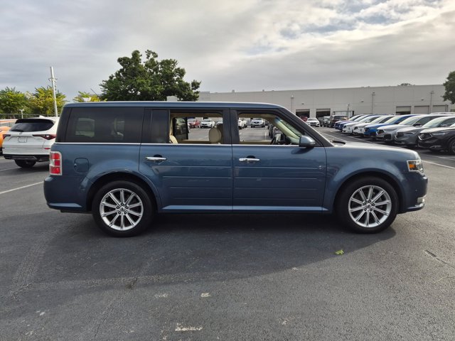 Used 2019 Ford Flex Limited w/ Equipment Group 301A FWD image 4