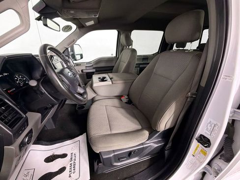 Used 2019 Ford F150 XLT w/ Equipment Group 302A Luxury image 21