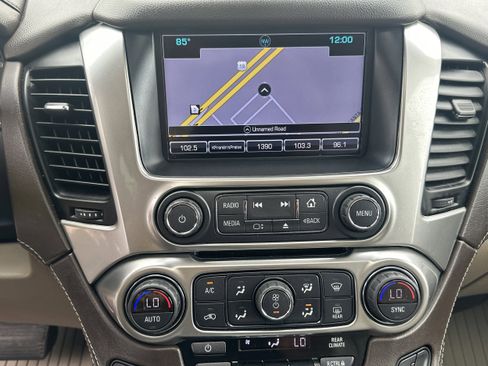 Used 2019 Chevrolet Tahoe LT RWD image 29