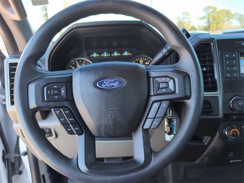 Used 2018 Ford F150 XLT image 23