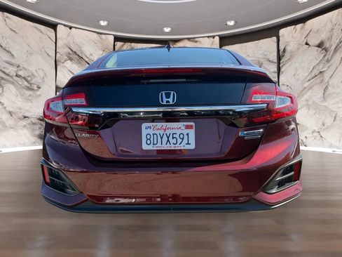 Used 2018 Honda Clarity Touring image 7