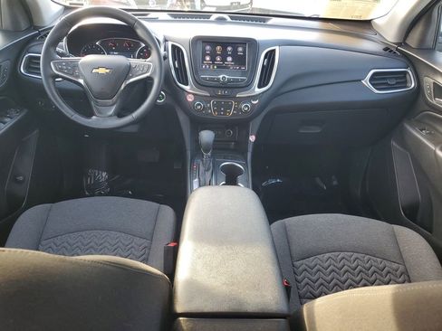 Used 2024 Chevrolet Equinox LT image 11