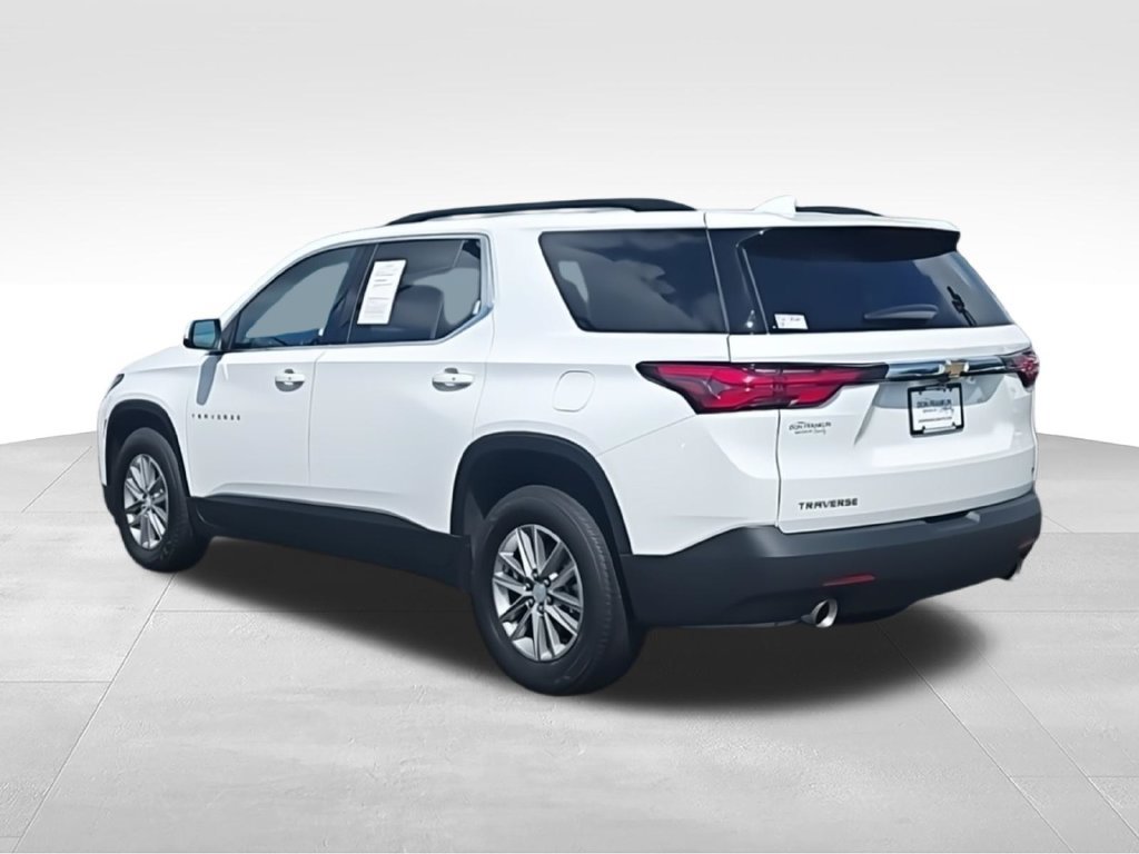 Used 2023 Chevrolet Traverse LT FWD image 7