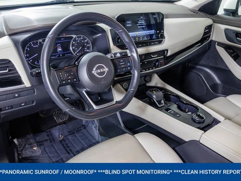 Used 2023 Nissan Rogue SL w/ SL Premium Package image 4