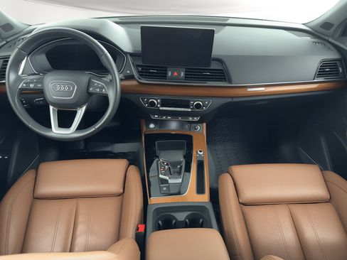 Certified 2023 Audi Q5 e Premium Plus w/ Premium Plus Package AWD/4WD image 19