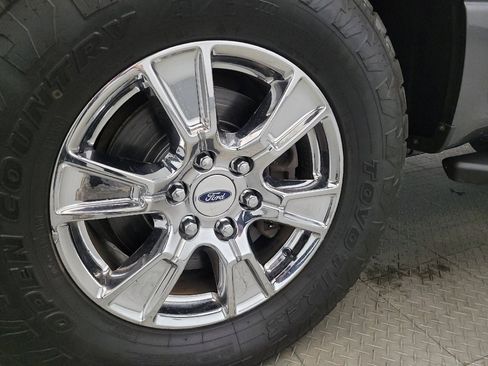 Used 2015 Ford F150 XLT w/ Equipment Group 302A Luxury image 31