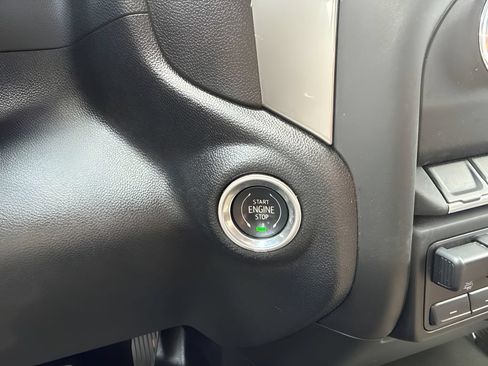 Used 2023 GMC Sierra 1500 Pro w/ Convenience Package RWD image 10
