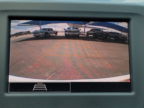 Used 2023 Chevrolet Equinox LT FWD image 14