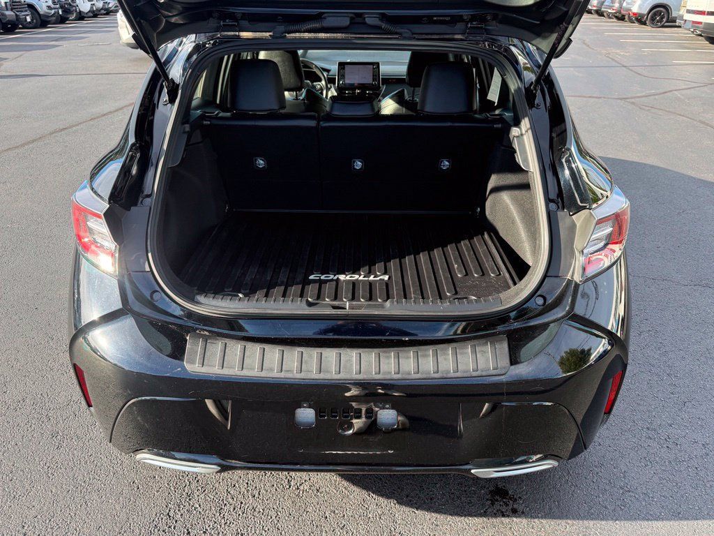 Used 2019 Toyota Corolla XSE FWD image 16