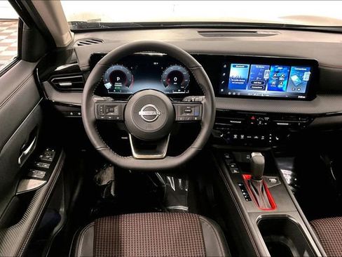 New 2026 Nissan Kicks SR w/ SR Premium Package AWD/4WD image 20