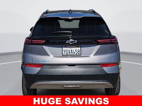 Used 2023 Chevrolet Bolt EUV Premier image 4