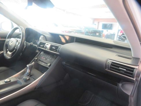 Used 2018 Lexus IS 300 w/ Accessory Package 2 RWD image 28