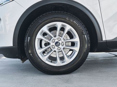 Used 2022 Ford Escape SE FWD image 8