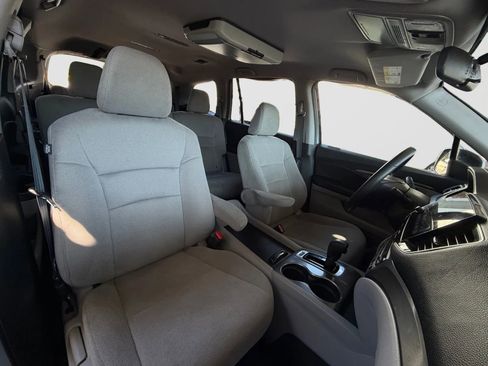 Used 2020 Honda Pilot EX image 23