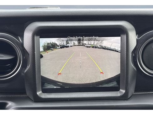 Used 2023 Jeep Wrangler Unlimited Sport image 16