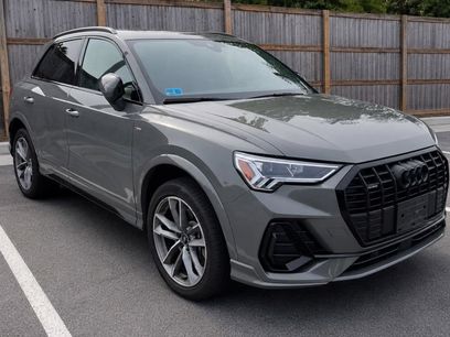 Certified 2023 Audi Q3 2.0T Premium w/ Black Optic Sport Package