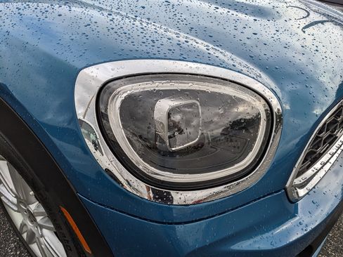 Used 2023 MINI Cooper Countryman S w/ Premium Package image 6