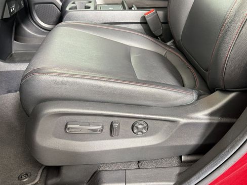 Used 2025 Honda Odyssey Sport-L image 13