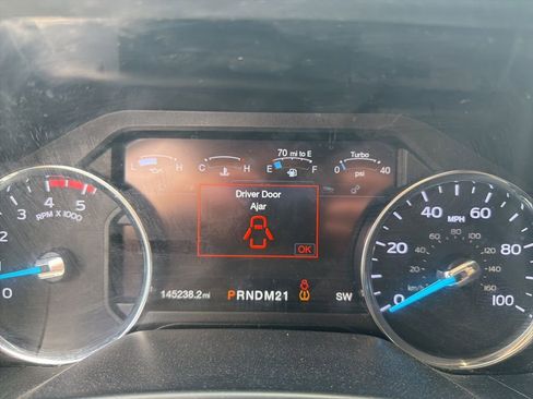 Used 2019 Ford F250 Lariat w/ Lariat Value Package image 13