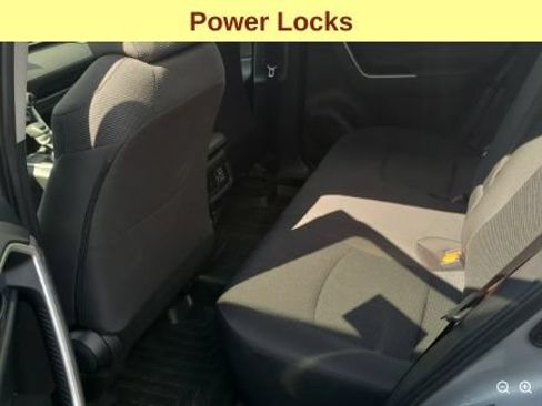 Used 2024 Toyota RAV4 LE AWD/4WD image 13
