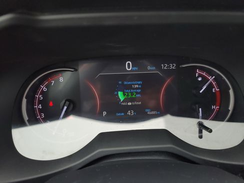 Certified 2023 Toyota RAV4 XLE image 28