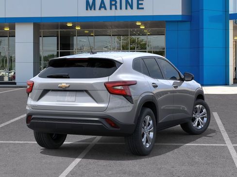 New 2026 Chevrolet Trax LS FWD image 4