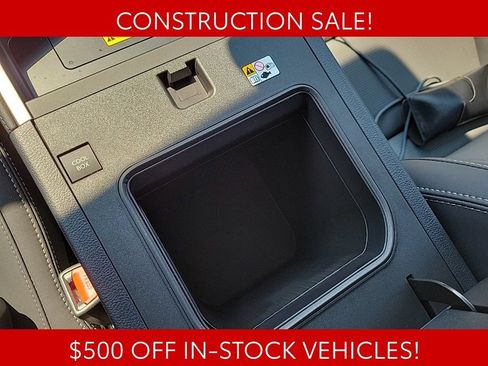 Used 2026 Lexus GX 550 w/ Accessory Package (2T) AWD/4WD image 14