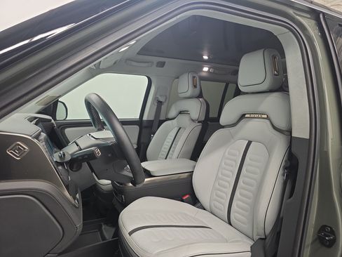 Used 2023 Rivian R1S Launch Edition AWD/4WD image 20