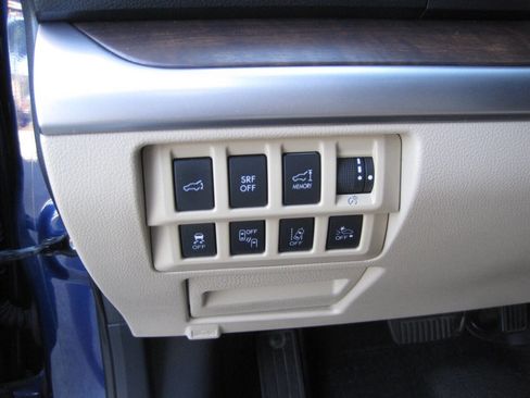 Used 2015 Subaru Outback 2.5i Limited image 42