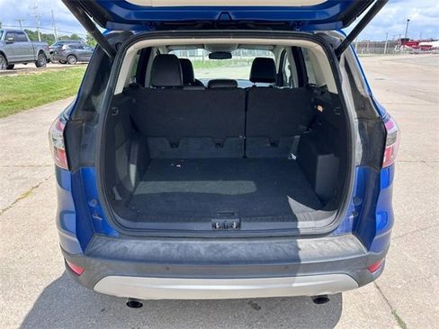 Used 2017 Ford Escape Titanium image 5