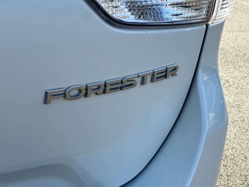 Certified 2021 Subaru Forester Premium w/ Popular Package #1 image 18