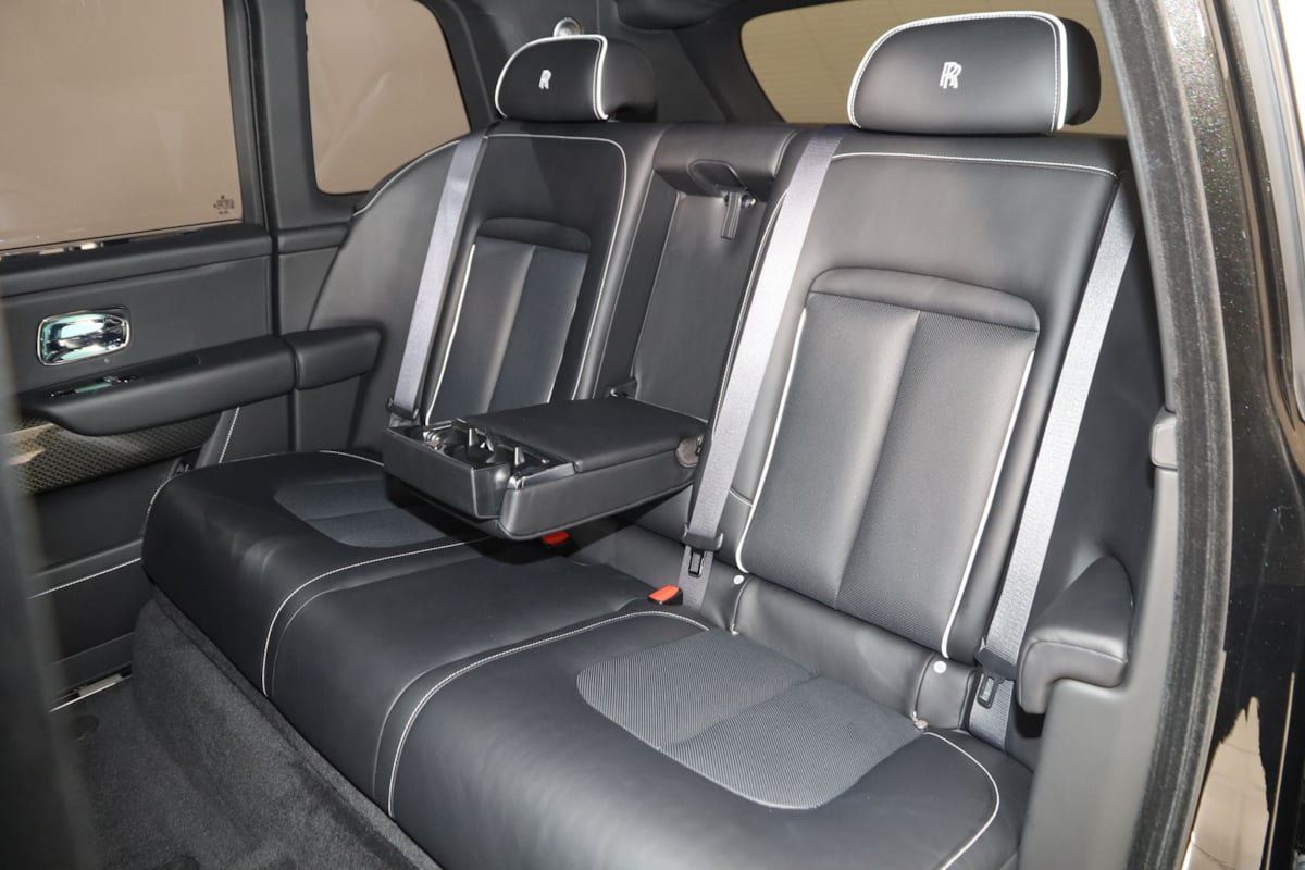 Used 2024 Rolls-Royce Cullinan Black Badge AWD/4WD image 83