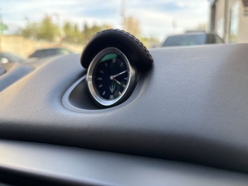 Used 2019 Maserati Ghibli S GranLusso image 24