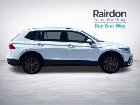 Used 2022 Volkswagen Tiguan SE AWD/4WD image 8