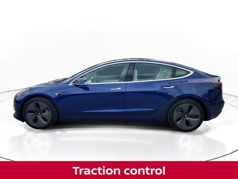 Used 2020 Tesla Model 3 Standard Range Plus image 5