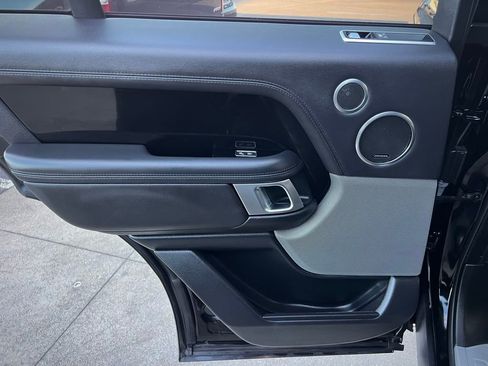 Used 2019 Land Rover Range Rover 3.0L V6 Supercharged image 24