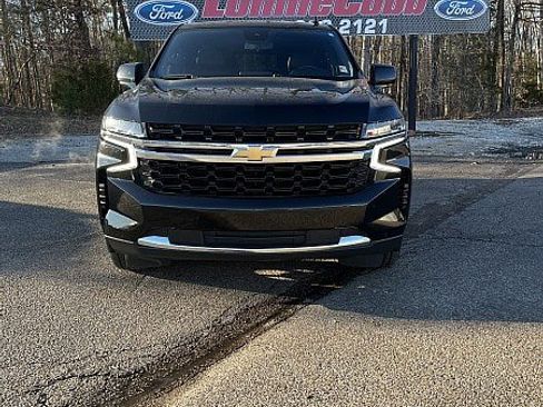 Used 2023 Chevrolet Tahoe LS image 2