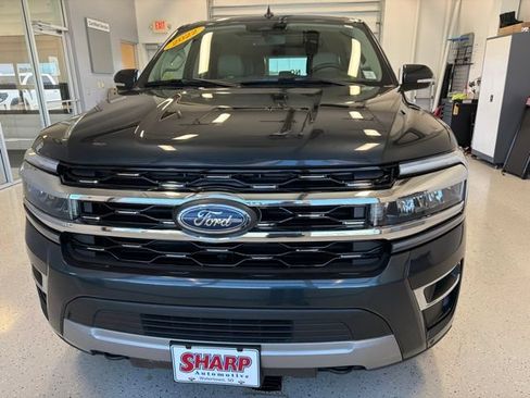 Used 2022 Ford Expedition Max Limited AWD/4WD image 5