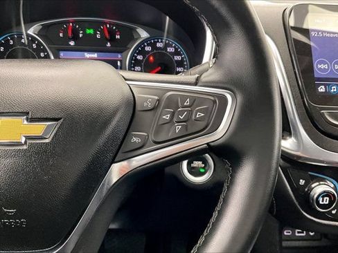 Used 2023 Chevrolet Equinox Premier AWD/4WD image 21