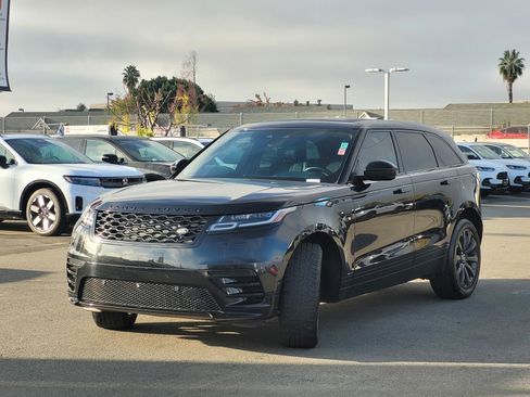 Used 2021 Land Rover Range Rover Velar R-Dynamic S image 9