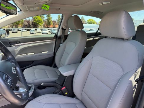Used 2020 Hyundai Elantra Value Edition FWD image 14